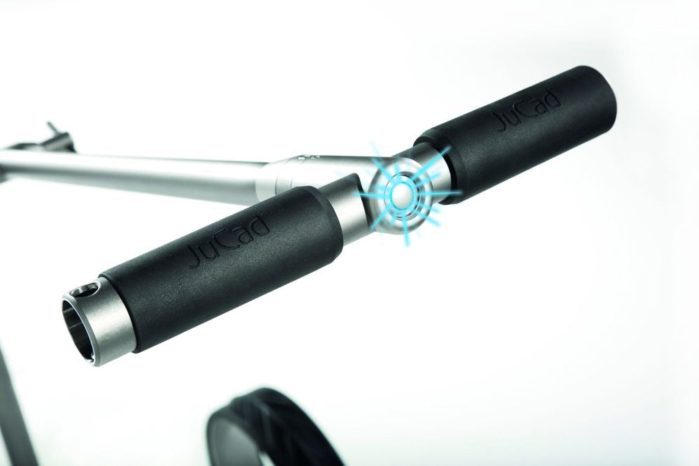 Jucad Ghost Titan 2.0, elektrický golfový vozík