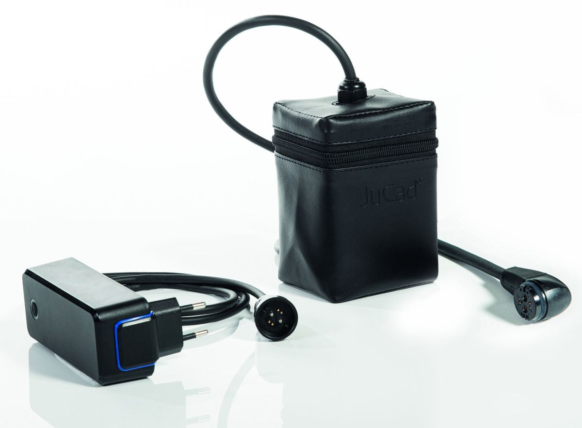 Jucad Carbon Travel Nero SV 2.0 Matt Black, elektrický golfový vozík