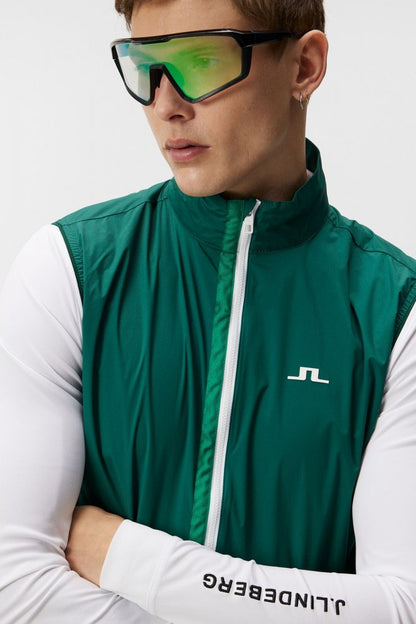 J.Lindeberg Ash Light Packable Vest Rain Forest