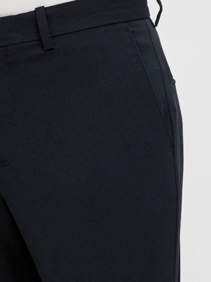 J.Lindeberg Vent Tight, Black, golfové kraťasy pro muže